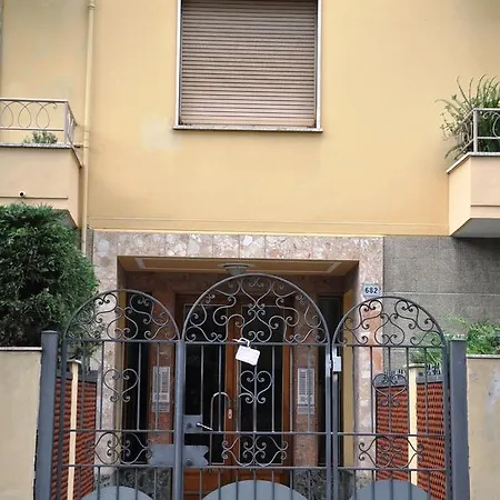 Bilocale Imperatrice A 200 M Dalla Passeggiata *