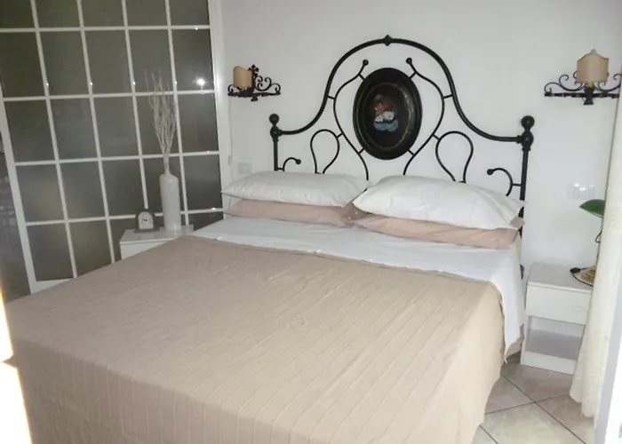 Bilocale Imperatrice Tatil Evi Sanremo